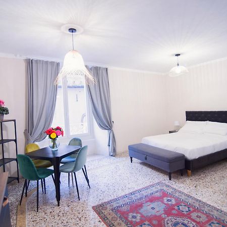La Piazzetta Rooms & Apartments Генуа Екстериор снимка