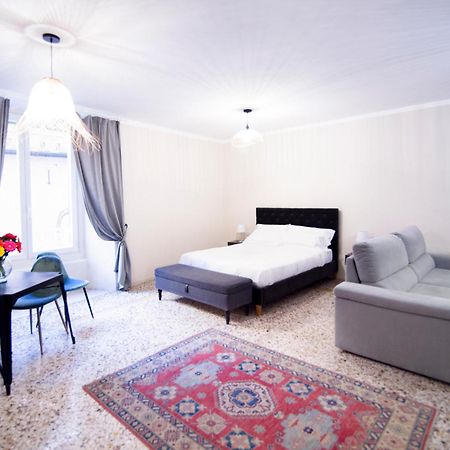 La Piazzetta Rooms & Apartments Генуа Екстериор снимка